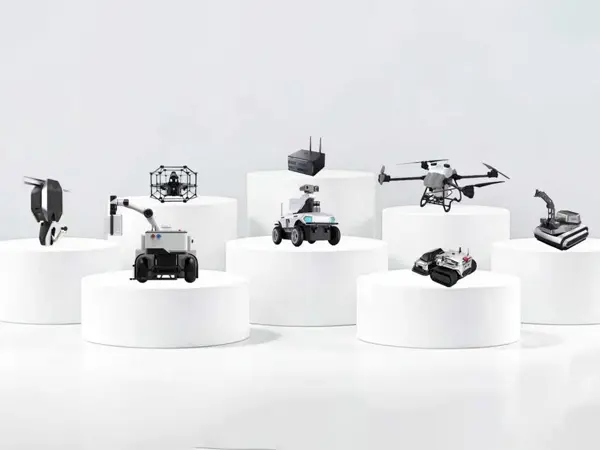 Tianjin Weide Aviation prehlbuje spoluprácu na scéne a prináša viacero praktických projektov pre pásové/kolesové podvozky a roboty na šplhanie po stenách